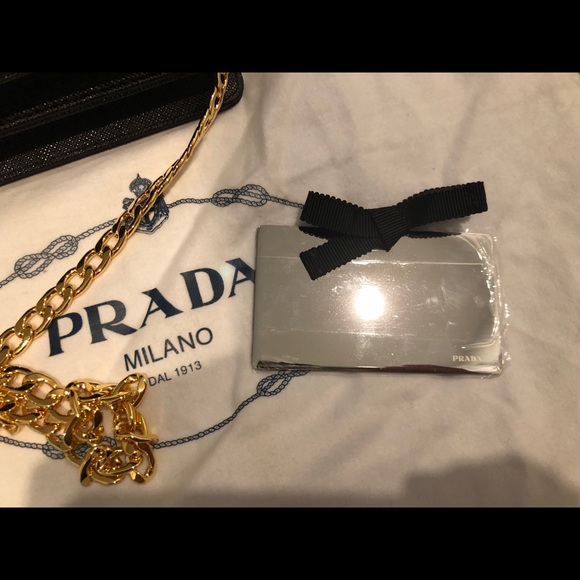 100% authentic black Prada bag with gold chain - Picture 3 of 8